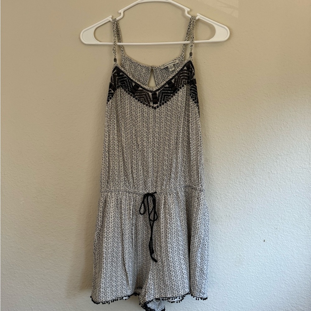 Shorts Romper with Stitching Detail + Keyhole Back, Size S